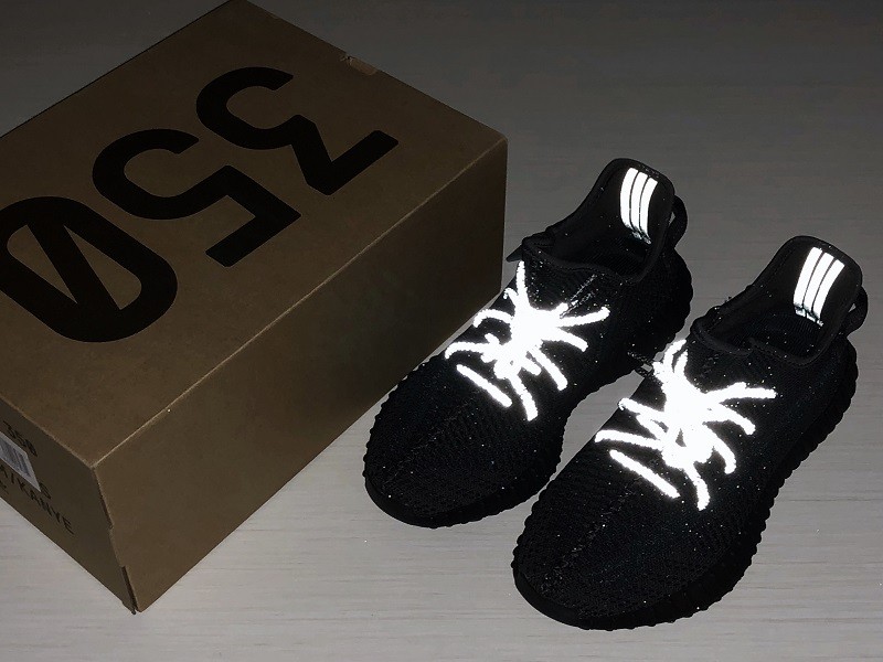 adidas Yeezy Boost 350 V2 Black (Non-Reflective)