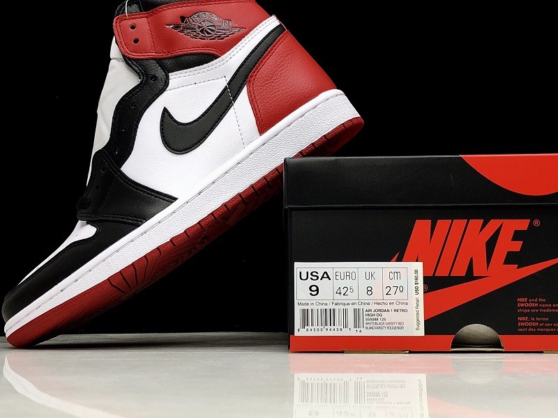 Jordan 1 Retro Black Toe