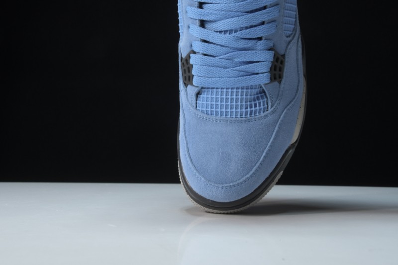 Jordan 4 Retro University Blue