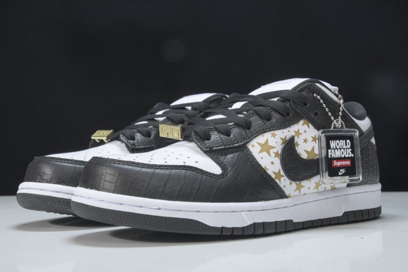 Nike SB Dunk Low Supreme Stars Black (2021)