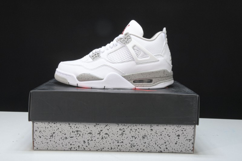 Jordan 4 Retro White Oreo (2021)