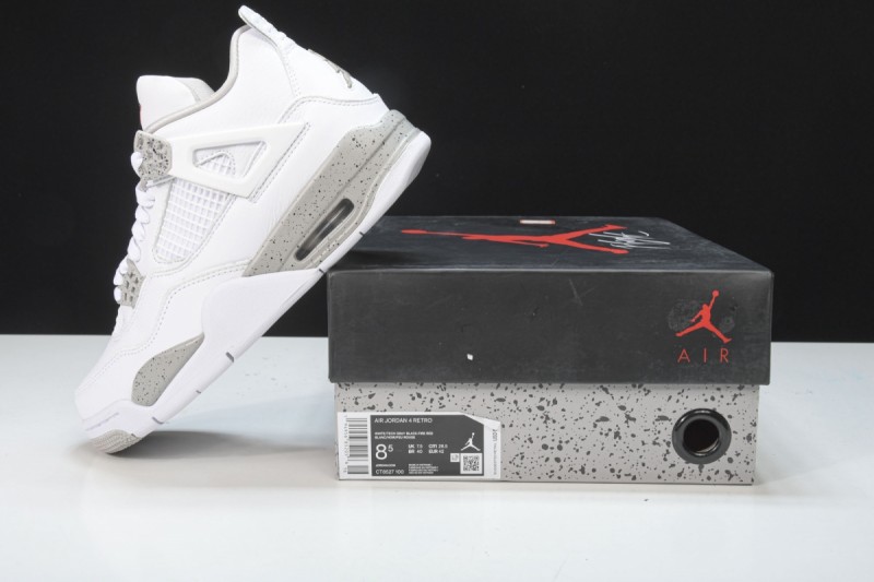 Jordan 4 Retro White Oreo (2021)