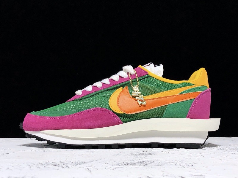 Nike LD Waffle sacai Pine Green