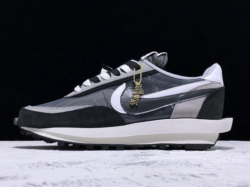 Nike LD Waffle sacai Black