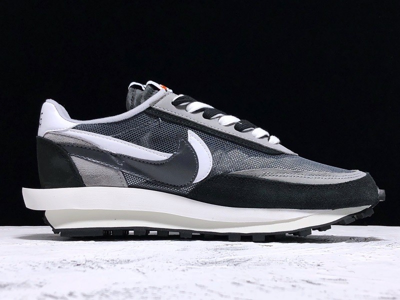 Nike LD Waffle sacai Black