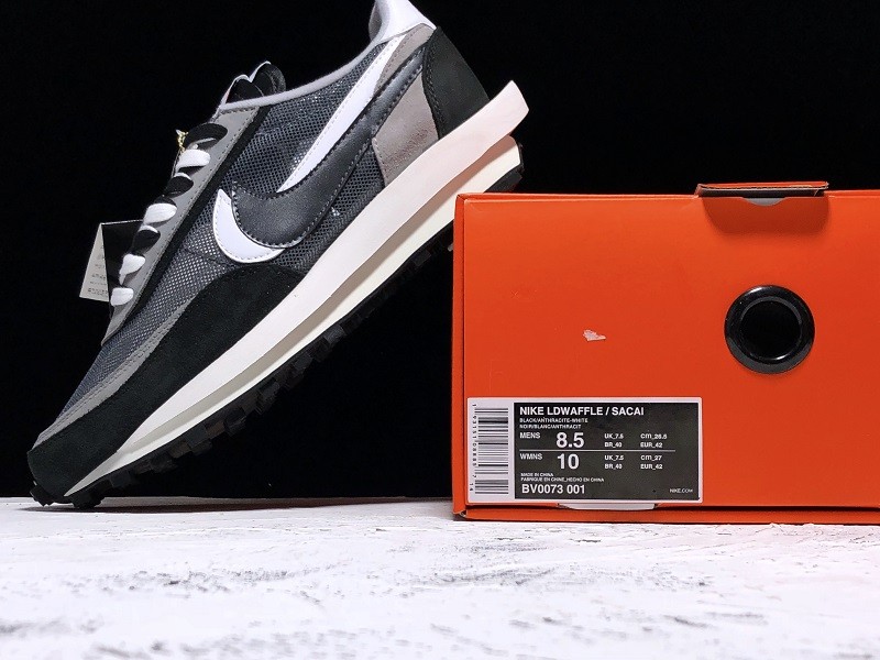 Nike LD Waffle sacai Black