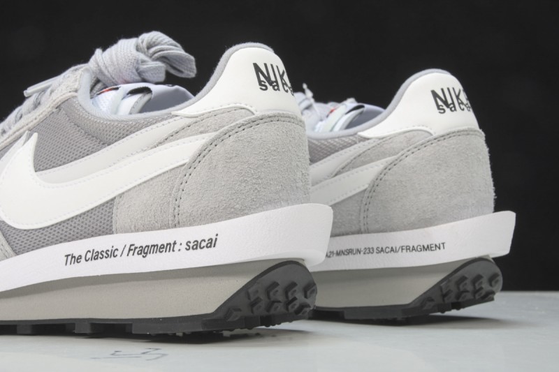 Nike LD Waffle SF sacai Fragment Grey