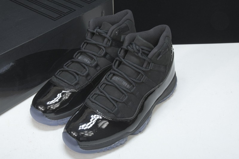 Jordan 11 Retro Cap and Gown