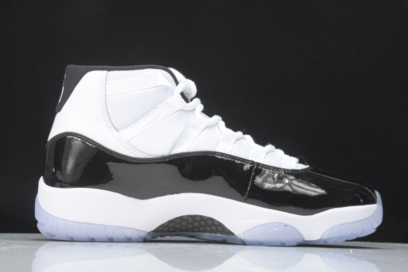 Jordan 11 Retro Concord (2018)