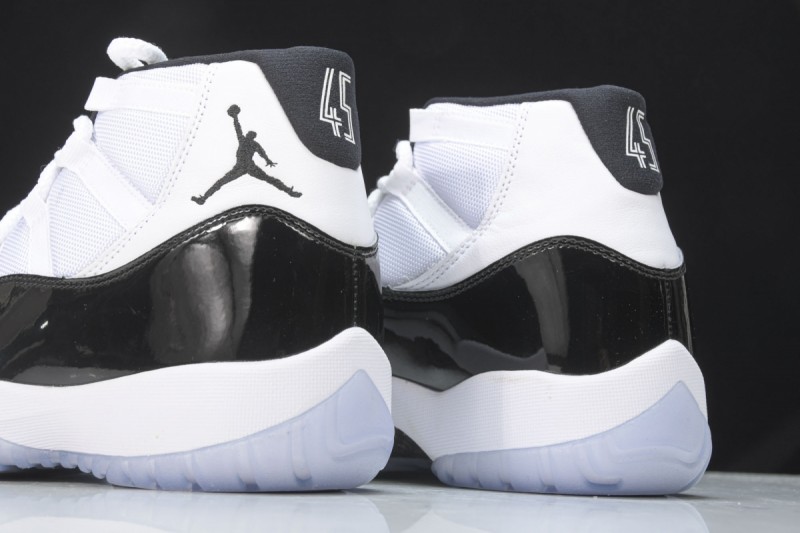 Jordan 11 Retro Concord (2018)