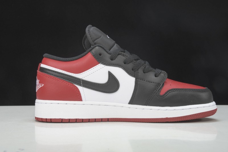 Jordan 1 Low Bred Toe