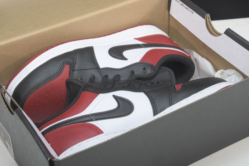 Jordan 1 Low Bred Toe