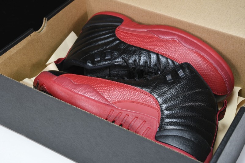 Jordan 12 Retro Flu Game (2016)