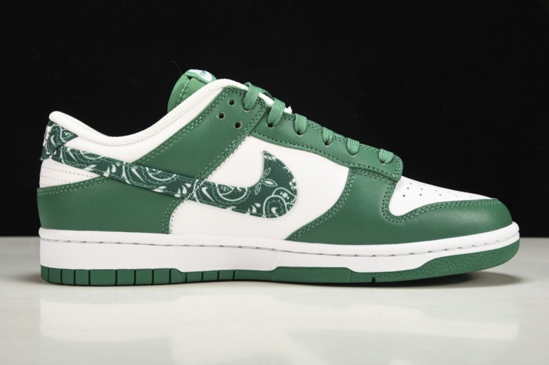 Nike Dunk Low Essential Paisley Pack Green