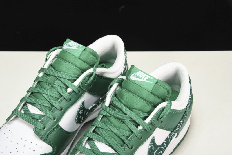 Nike Dunk Low Essential Paisley Pack Green