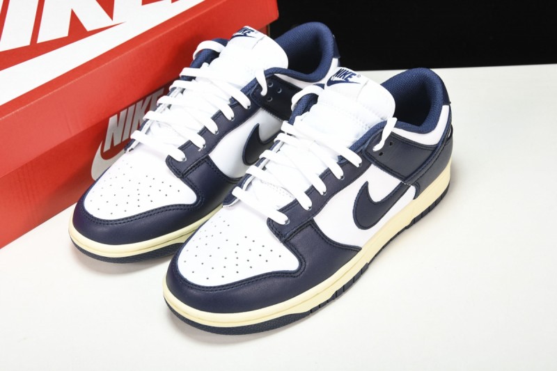 Nike Dunk Low Vintage Navy