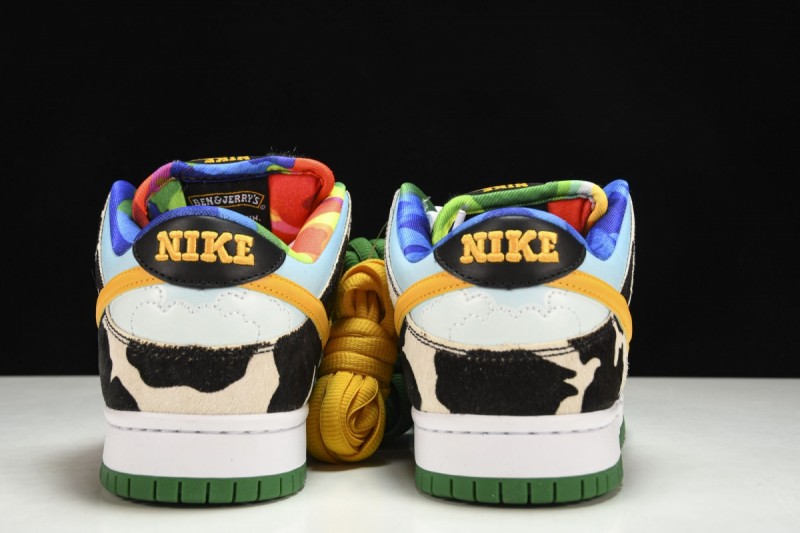 Nike SB Dunk Low Ben & Jerrys Chunky Dunky