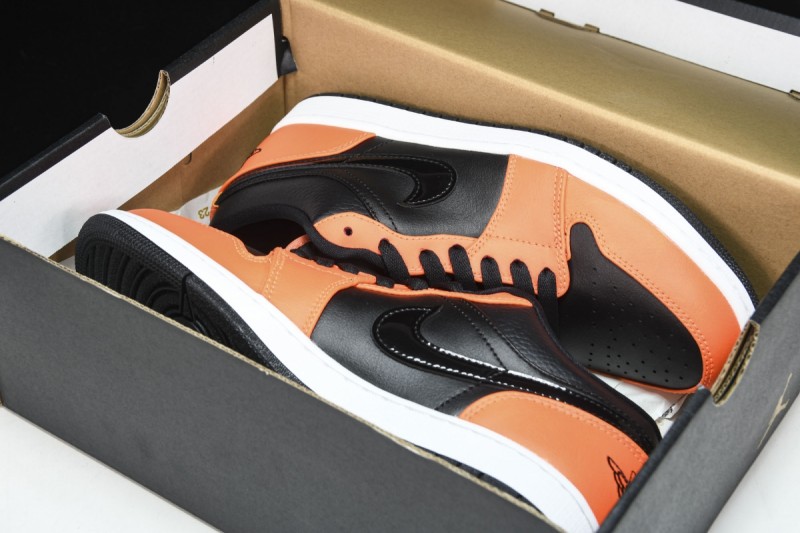 Jordan 1 Low SE Black Turf Orange