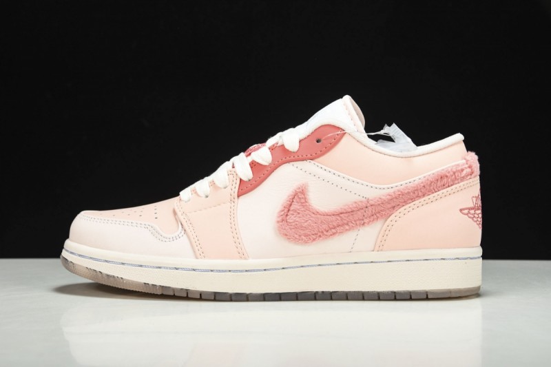 Jordan 1 Low SE Mighty Swooshers Pink