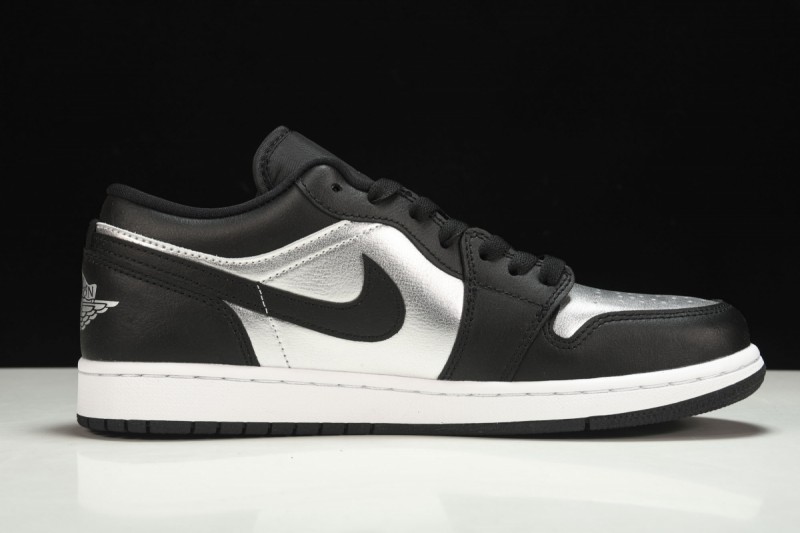 Jordan 1 Low SE Black Metallic Silver