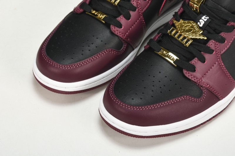 Jordan 1 Low Dark Beetroot Black