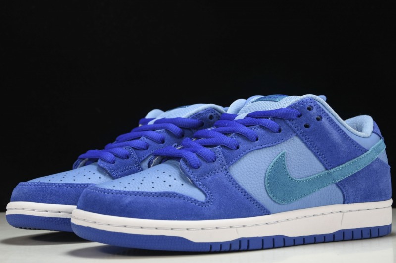 Nike SB Dunk Low Blue Raspberry