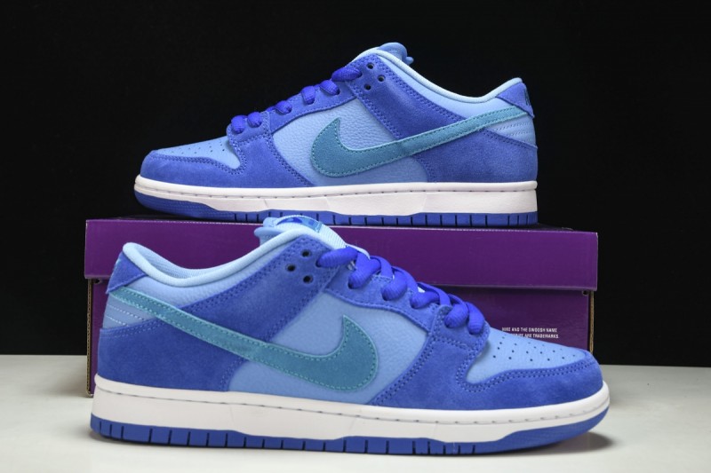 Nike SB Dunk Low Blue Raspberry