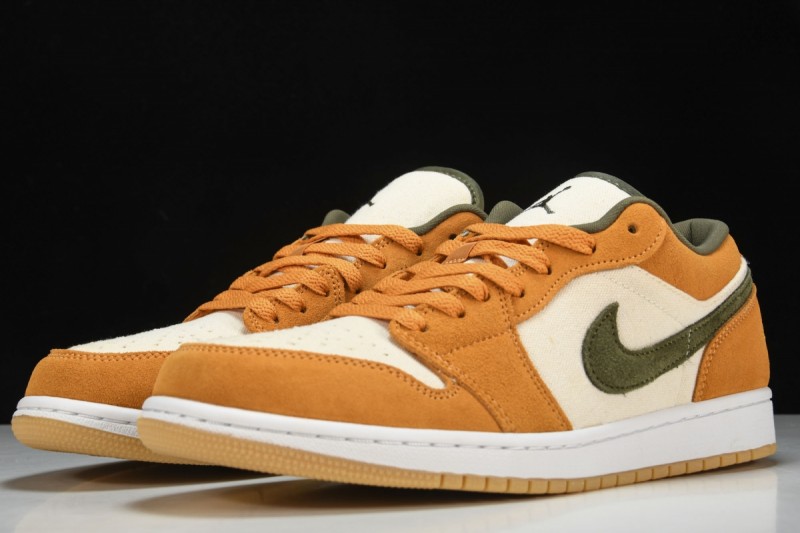 Jordan 1 Low SE Light Curry