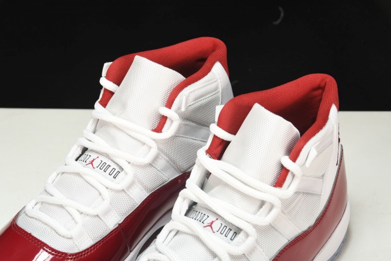 Jordan 11 Retro Cherry (2022)