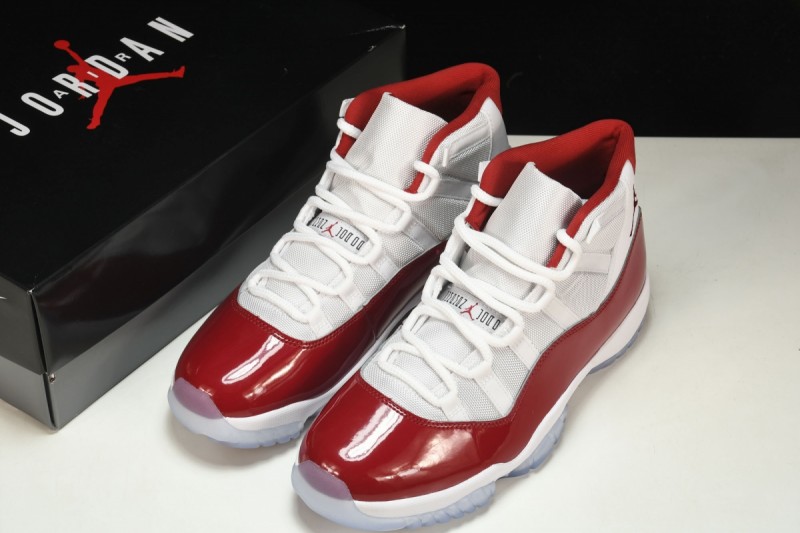 Jordan 11 Retro Cherry (2022)