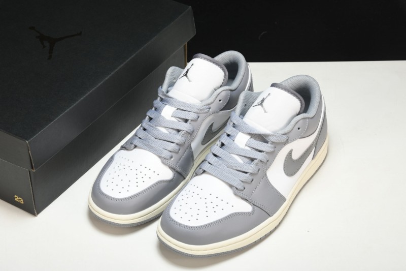 Jordan 1 Low Vintage Stealth Grey