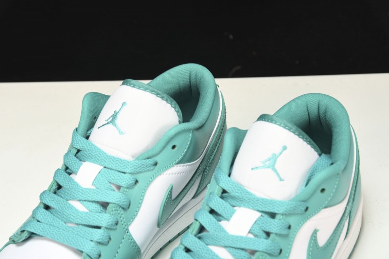 Jordan 1 Low New Emerald