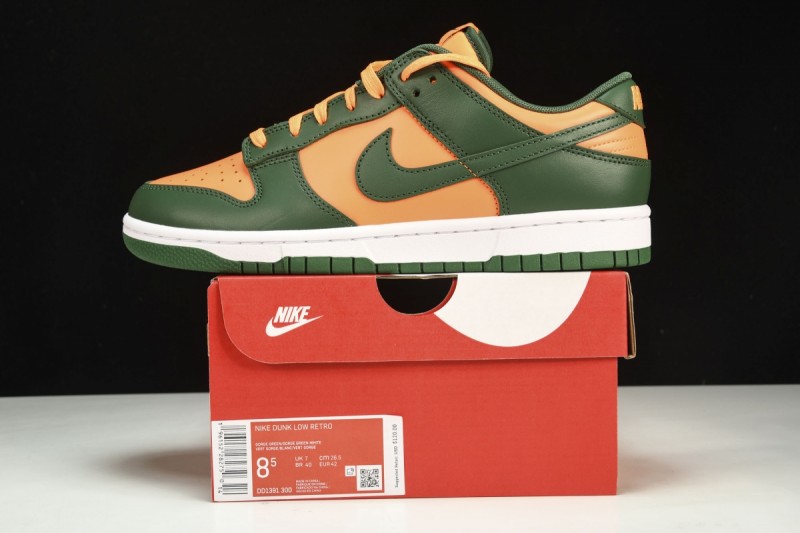 Nike Dunk Low Miami Hurricanes