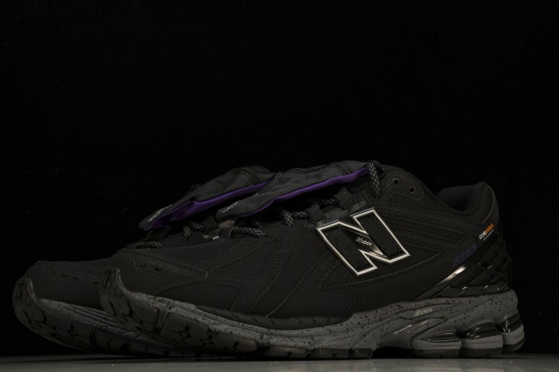 New Balance 1906R Cordura Pocket Black