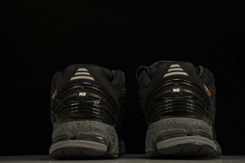 New Balance 1906R Cordura Pocket Black