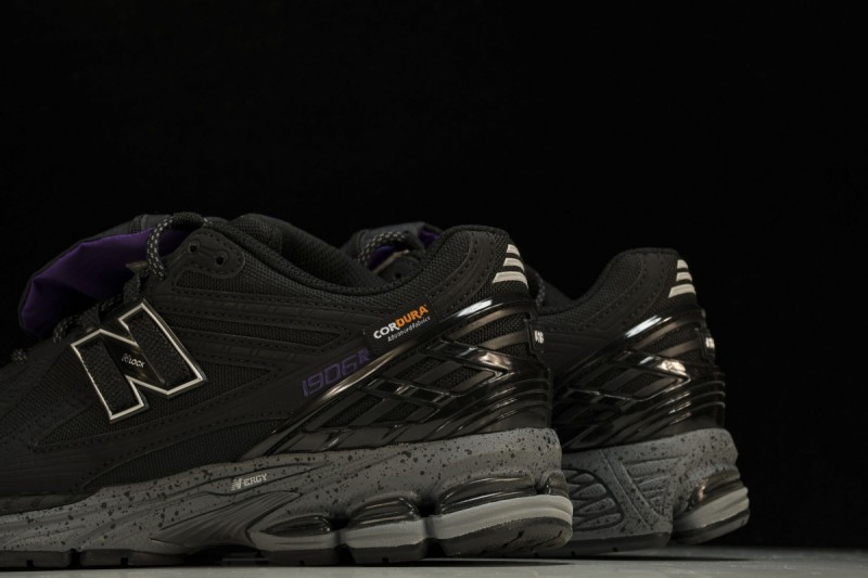 New Balance 1906R Cordura Pocket Black