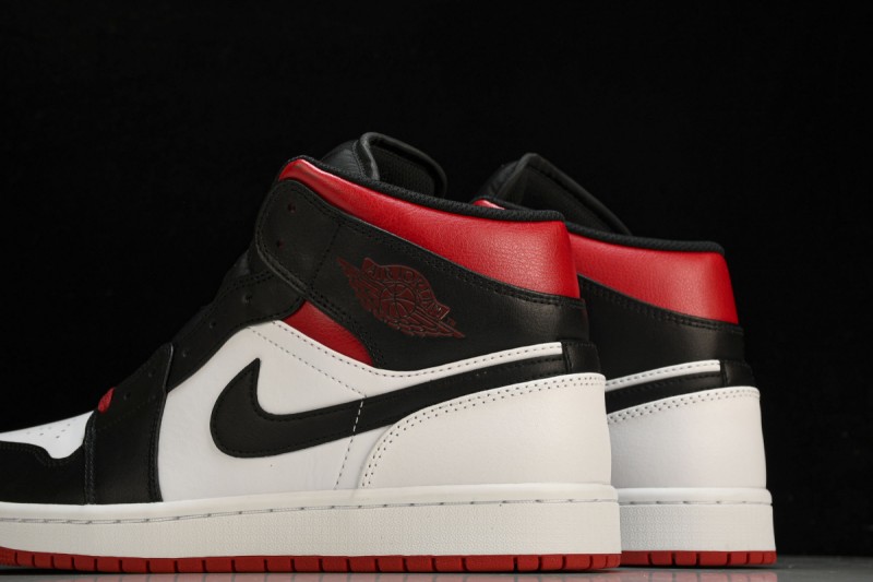 Jordan 1 Mid Gym Red Black Toe