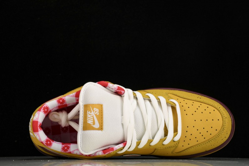 Nike SB Dunk Low Yellow Lobster