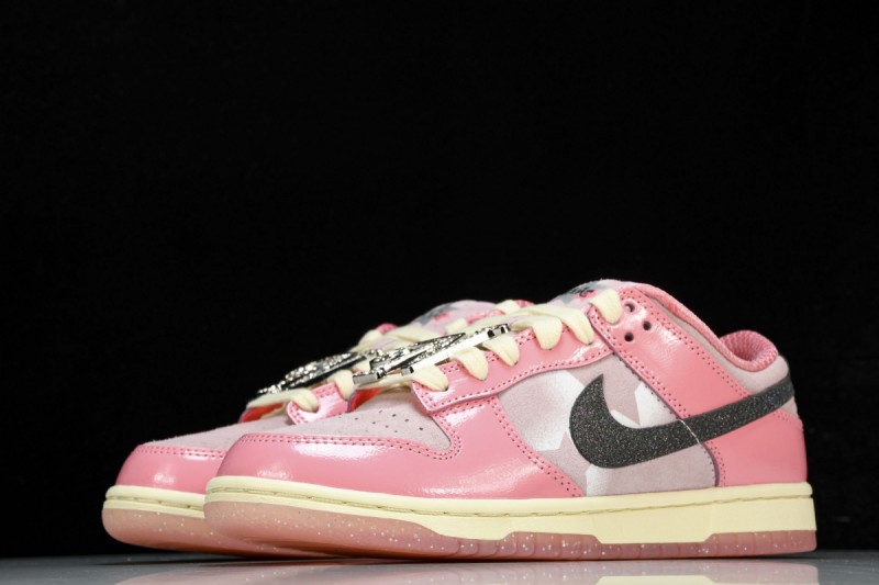 Nike Dunk Low LX Barbie