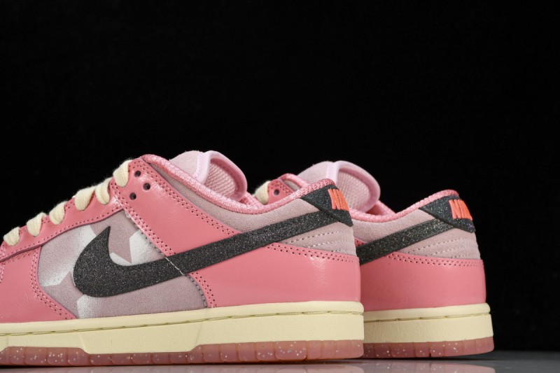 Nike Dunk Low LX Barbie