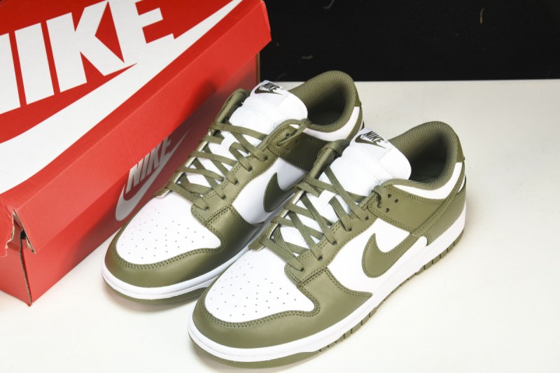 Nike Dunk Low Medium Olive