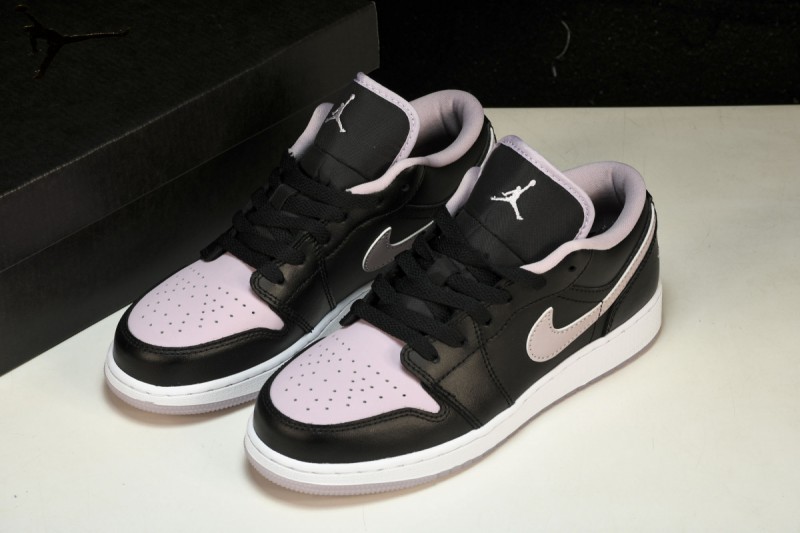 Jordan 1 Low SE Black Iced Lilac