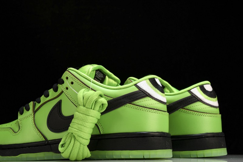 Dunk Low Pro SB QS x The Powerpuff Girls Buttercup