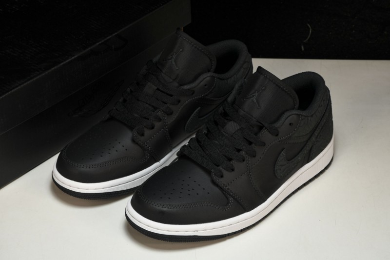 Jordan 1 Low SE Black Elephant