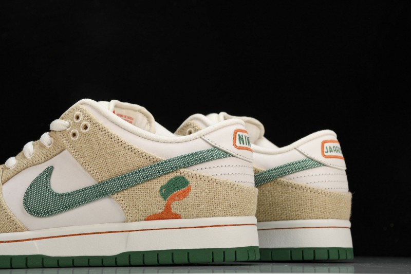 Nike SB Dunk Low Jarritos