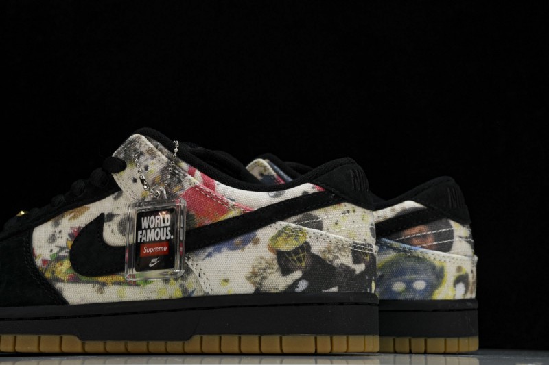 Nike SB Dunk Low Supreme Rammellzee