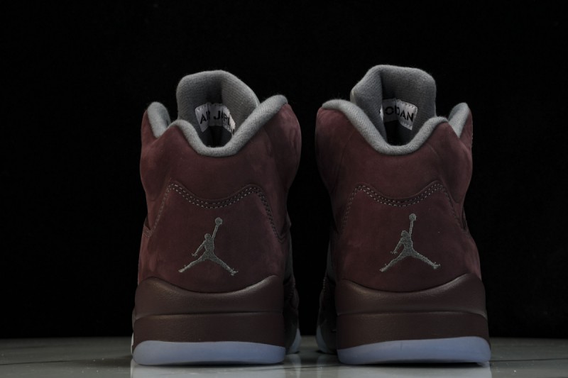 Jordan 5 Retro Burgundy (2023)