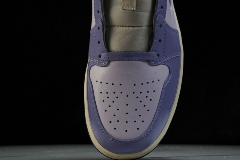 Jordan 1 Mid SE Chenille Sky J Light Purple