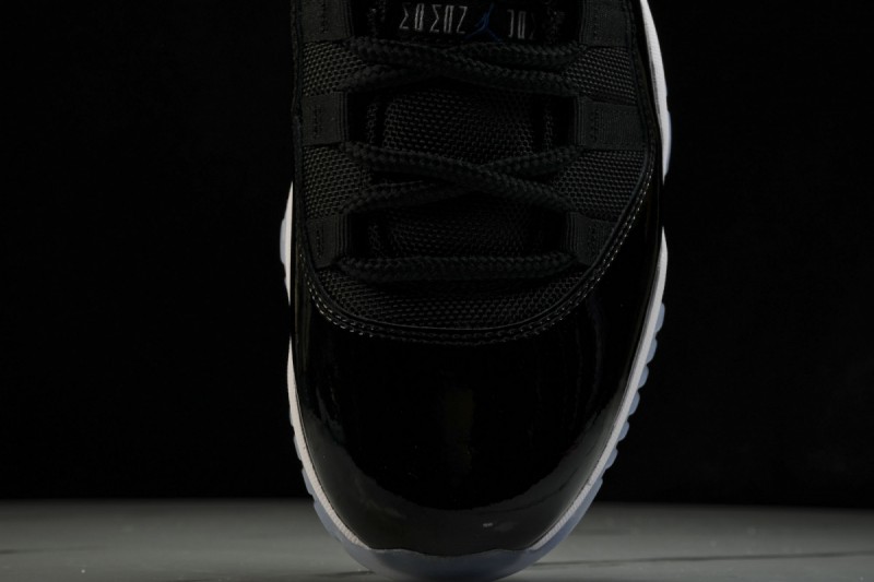 Jordan 11 Retro Low - Space Jam