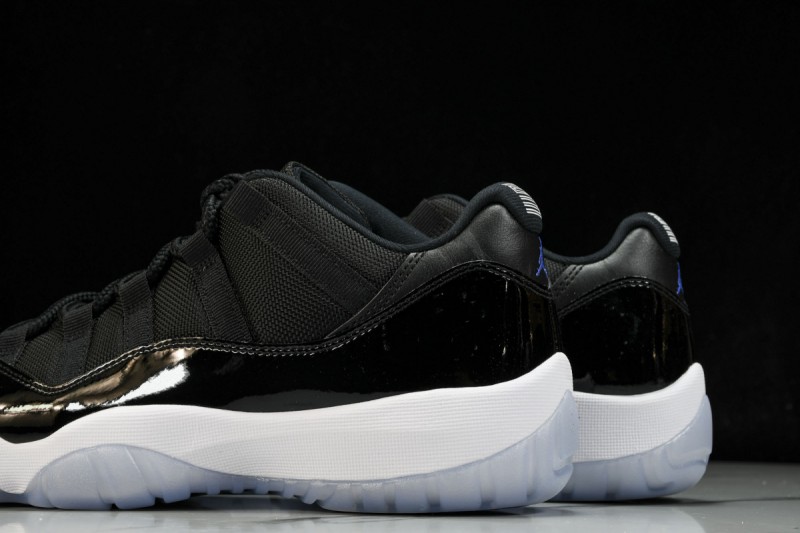 Jordan 11 Retro Low - Space Jam